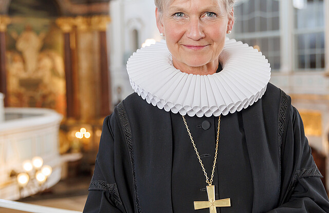 Bischöfin Kirsten Fehrs in der Hauptkirche St. Michaelis in Hamburg