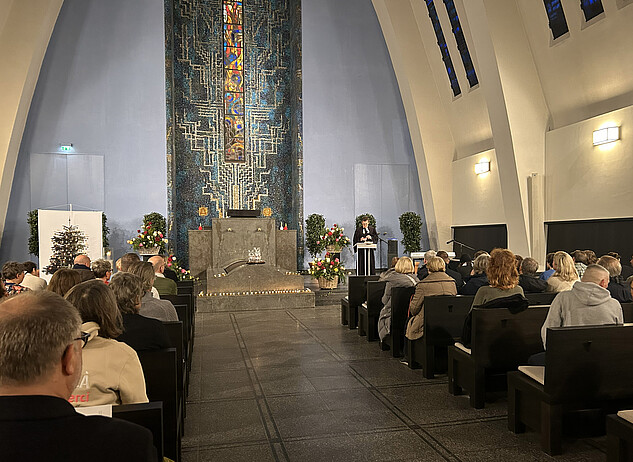 Der Gottesdienst "Fröhliche Weihnachten für traurige Menschen"