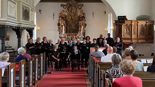 Chor in St. Gabriel zu Haseldorf - Copyright: Alexandra Stender / Kirchengemeinde St. Gabriel zu Haseldorf/Hetlingen
