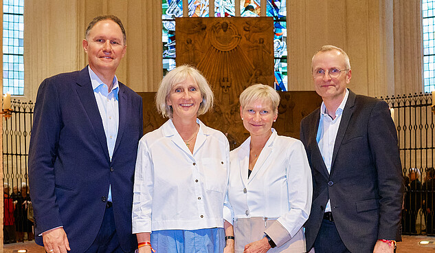 Kultursenator Dr. Carsten Brosda, Dr. Ulrike Murmann, Bischöfin Kirsten Fehrs und Dr. Martin Vetter