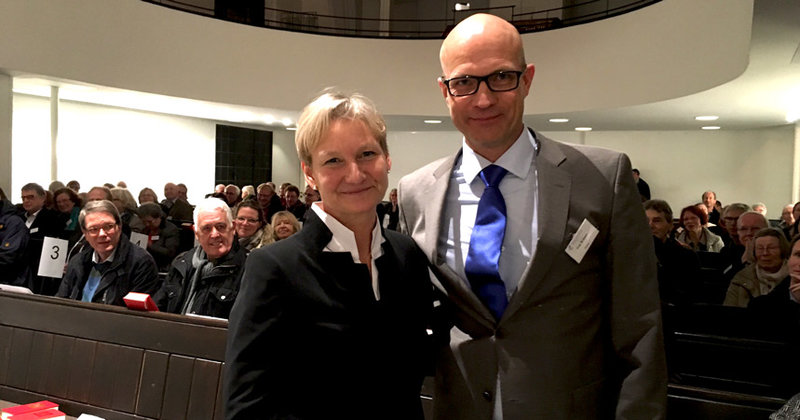 Bischöfin Kirsten Fehrs gratulierte Frie Bräsen zur Wahl