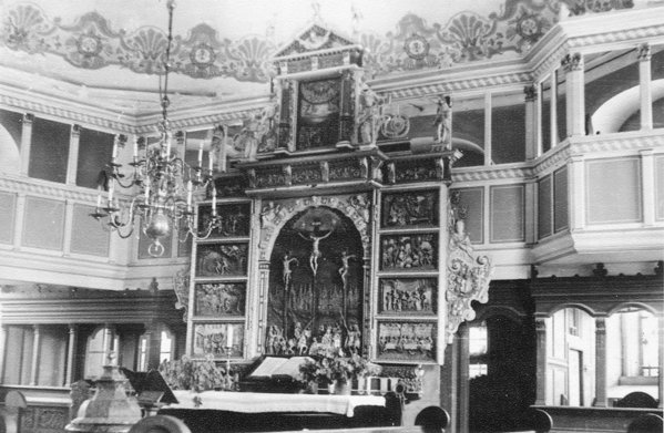 Altar mit Emporen zwischen 1910 und 1955