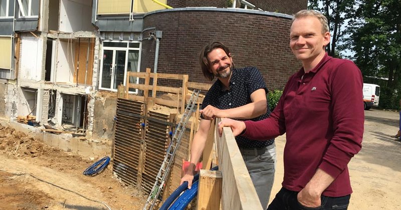 Fachleute für nachhaltiges Bauen: Jens-Uwe Kühl (li.) und Kris Heitmann von der Bauabteilung des Kirchenkreises