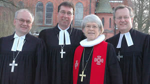 Bischöfin Maria Jepsen gemeinsam mit den Pröpsten Dr. Horst Gorski, Thomas Drope und Dr. Karl-Heinrich Melzer (von links)