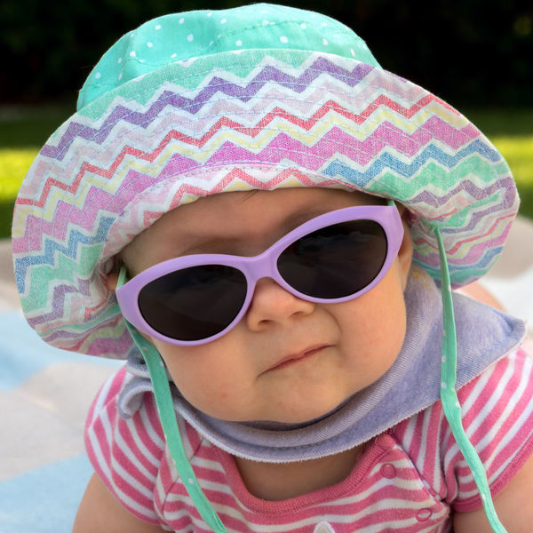 Baby mit Sonnenbrille - Copyright: Wodicka