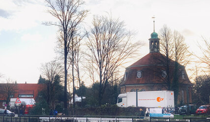 Die Kirche am Markt in Hamburg-Niendorf - Copyright: Florian Büh