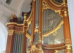 Die renovierte Steinmeyer-Orgel im Michel 