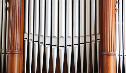 Romantischer Klang pur - die original erhaltene Wacker-Orgel - Copyright: UHH/Sukhina
