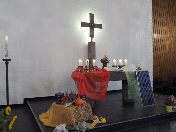 Geschmückter Altar