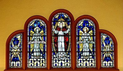 Fenster über dem Altar - Copyright: Hildburg Bothe