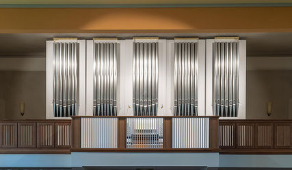 Die neue Orgel in der Stellinger Kirche - © Hans-Christoph Ebert  - Copyright: Hans-Christoph Ebert 