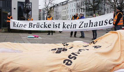 Demonstration in altona - Copyright: © Hagen Grützmacher