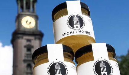 Honig vom Michel-Turm - Copyright: P. Vette/St. Michaelis