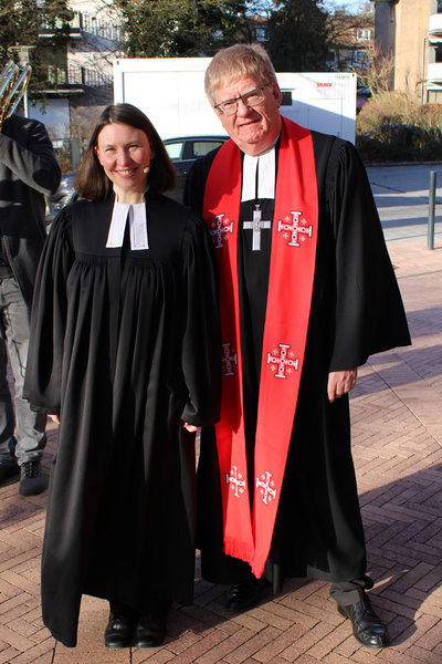 Pastorin Linda Pinnecke und Propst Matthias Bohl - Copyright: Carmen Mühlhause