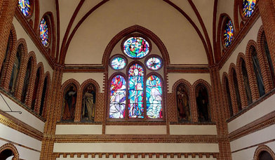 Altarraum der St.-Perti-Kirche Altona - Copyright: Agentur Vollwinkel