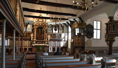 Die Ausstattung der Kirche stammt vor allem aus dem 18. Jahrhundert