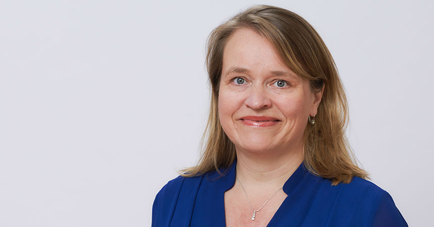 Catrin Sternberg ist Schuldnerberaterin beim Diakonischen Werk Hamburg